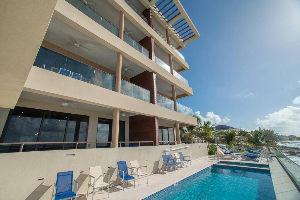 Luxury Ocean Front Seadreams 2 With 7 Mile Beach Views West Bay Exterior foto